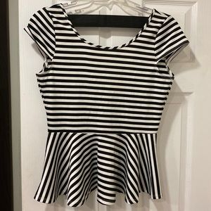 Black and white stripe top